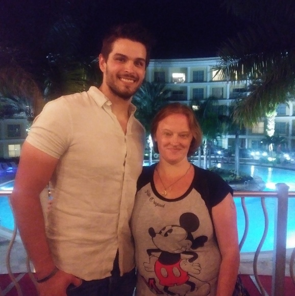 Meet your Posher, Casey - Picture 4 of 4